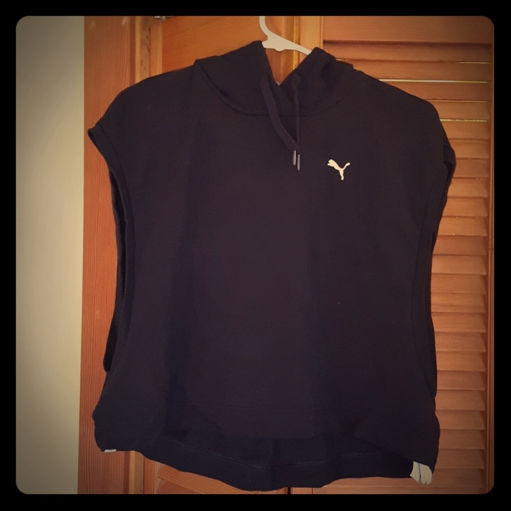 Puma hoodie with big arm holes